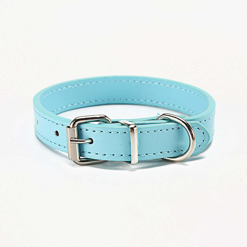 Pet collar made of PU material in light blue color, ideal for dogs, available in sizes S and M.