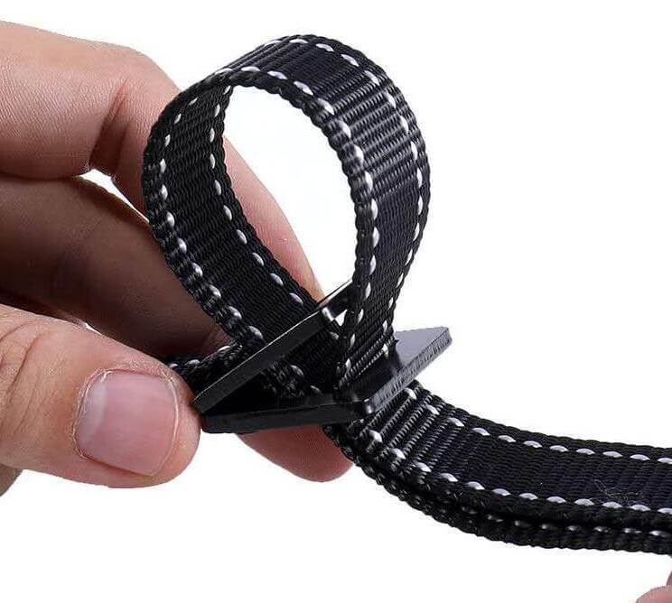 Ring fitness home multifunctional suspension training ring handle being held for workout setup